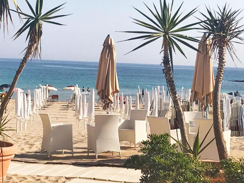 Appartamento Il Porticciolo Villanova di Ostuni Bagian luar foto